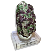 Load image into Gallery viewer, Pyrope Garnet and Chromium Diopside, Hakkari, Turkey