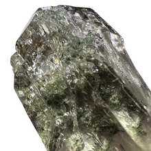 Load image into Gallery viewer, Chlorite Himalayan Samadhi Quartz Point, Meru Peak, India