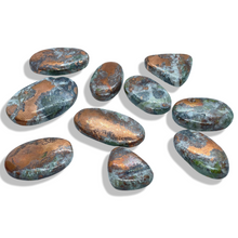 Load image into Gallery viewer, Rare Copper Peridot Cabochon