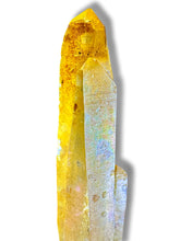 Load image into Gallery viewer, Naturally ‘Aura’ Iridescent Fire Quartz, Santander, Colombia
