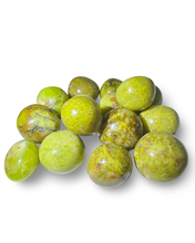 Load image into Gallery viewer, Green Opal Tumbled, Jalisco, Mexico
