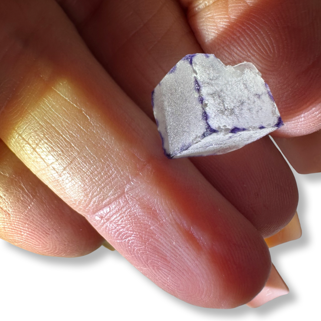 Edge-zoned Fluorite, Guizhou Province, Qinglong County, China