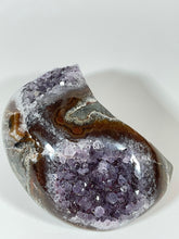 Load image into Gallery viewer, Druzy Amethyst Agate Jasper Moon, Super Extra, Brazil
