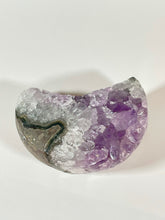Load image into Gallery viewer, Druzy Amethyst Agate Jasper Moon, Super Extra, Brazil
