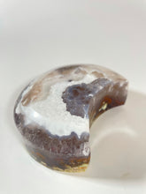 Load image into Gallery viewer, Druzy Agate Geode Quartz Moon
