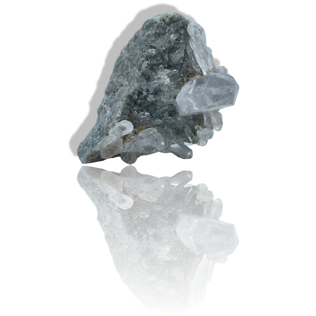 Chlorite Samādhi Himalayan Quartz, Meru Peak, India