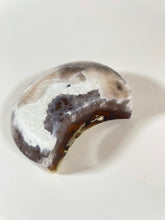 Load image into Gallery viewer, Druzy Agate Geode Quartz Moon
