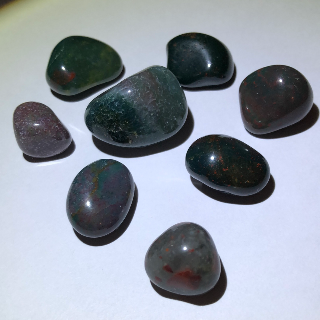 Baby tumbled bloodstone