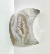 Load image into Gallery viewer, Druzy Agate Quartz Geode Moon, Brazil
