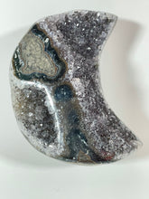 Load image into Gallery viewer, Druzy Amethyst Agate Jasper Moon, Super Extra, Brazil

